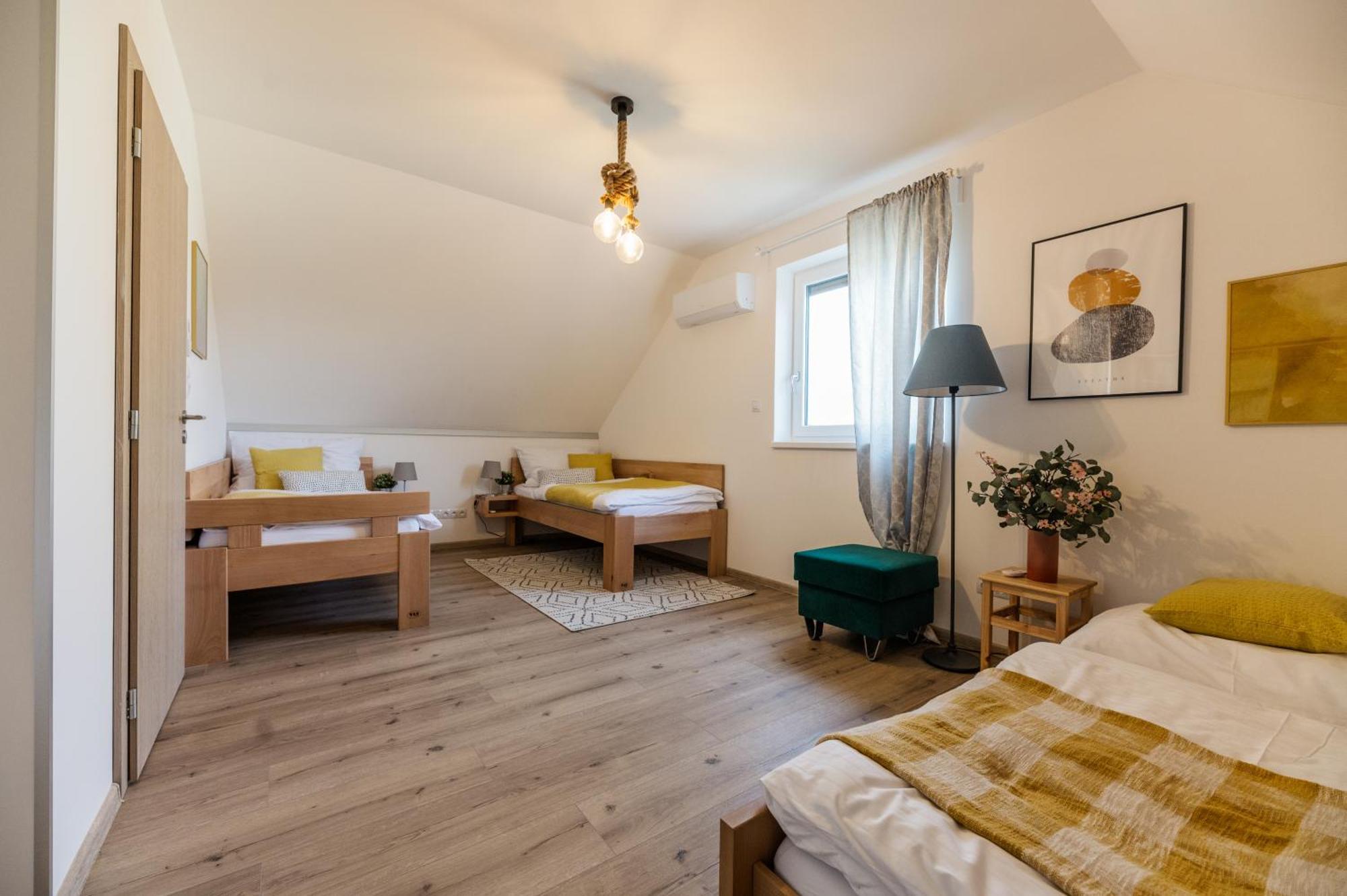 Rekreacni Dum U Jezer, Milovice 6 Villa Kültér fotó